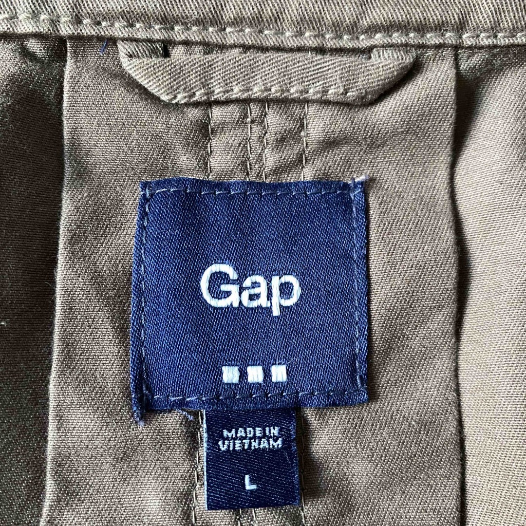 GAP(ギャップ)の後ろのシルエットが美しい綿ジャケットサイズＬ レディースのジャケット/アウター(ミリタリージャケット)の商品写真