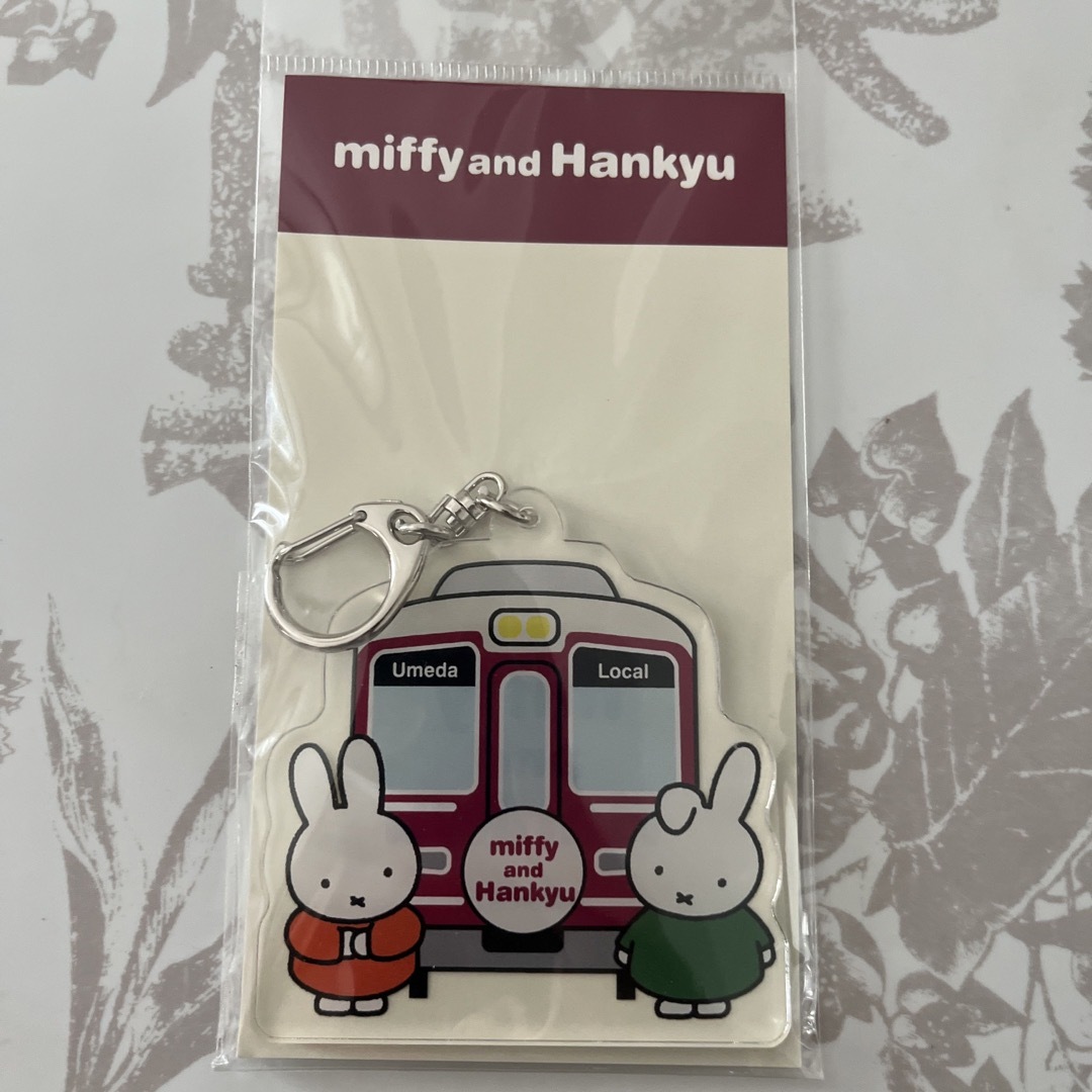 miffy ミッフィー 阪急 コラボ ハンカチ キーホルダー セットの通販 by momo｜ミッフィーならラクマ
