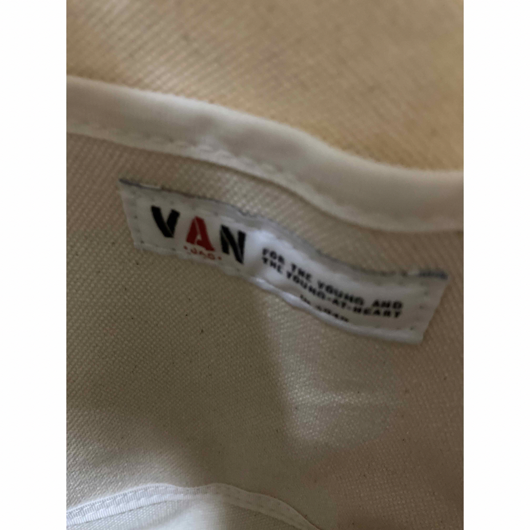 VAN Jacket(ヴァンヂャケット)の新品未使用、VAN、ハンドバッグ レディースのバッグ(ハンドバッグ)の商品写真