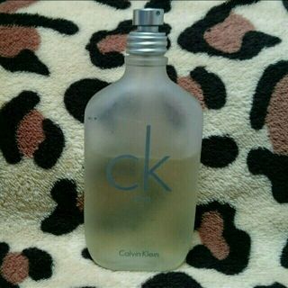 シーケーカルバンクライン(ck Calvin Klein)のｃｋ one １００ml(ユニセックス)