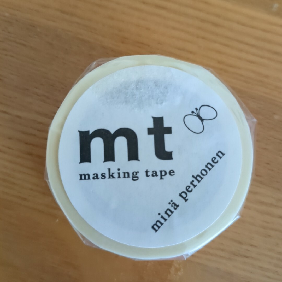mt(エムティー)のミナペルホネン  マスキングテープ  ネイバー  ピンク mt 廃盤 インテリア/住まい/日用品の文房具(テープ/マスキングテープ)の商品写真