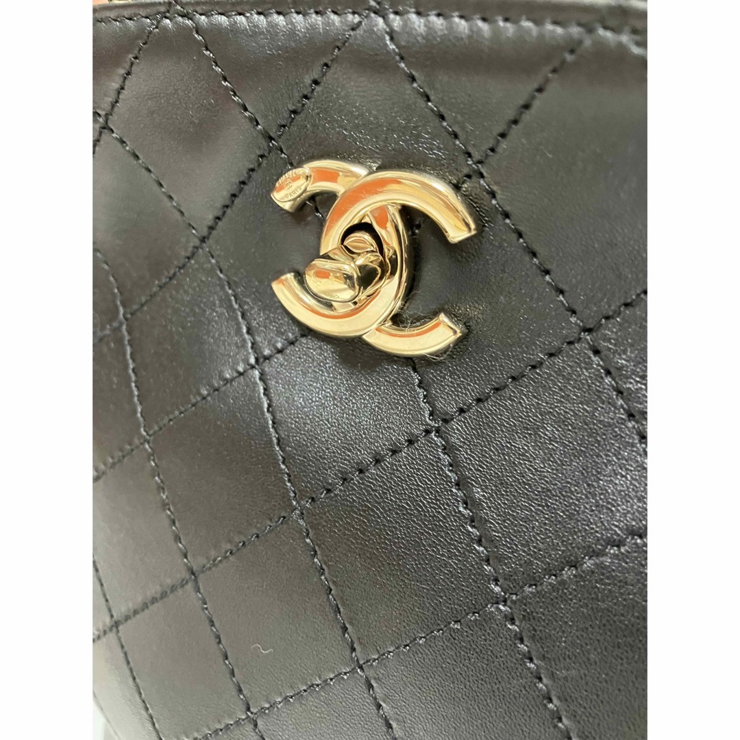 CHANEL(シャネル)の専用♡超美品♡シャネル トップハンドル チェーンショルダー バッグ 正規品 レディースのバッグ(ショルダーバッグ)の商品写真