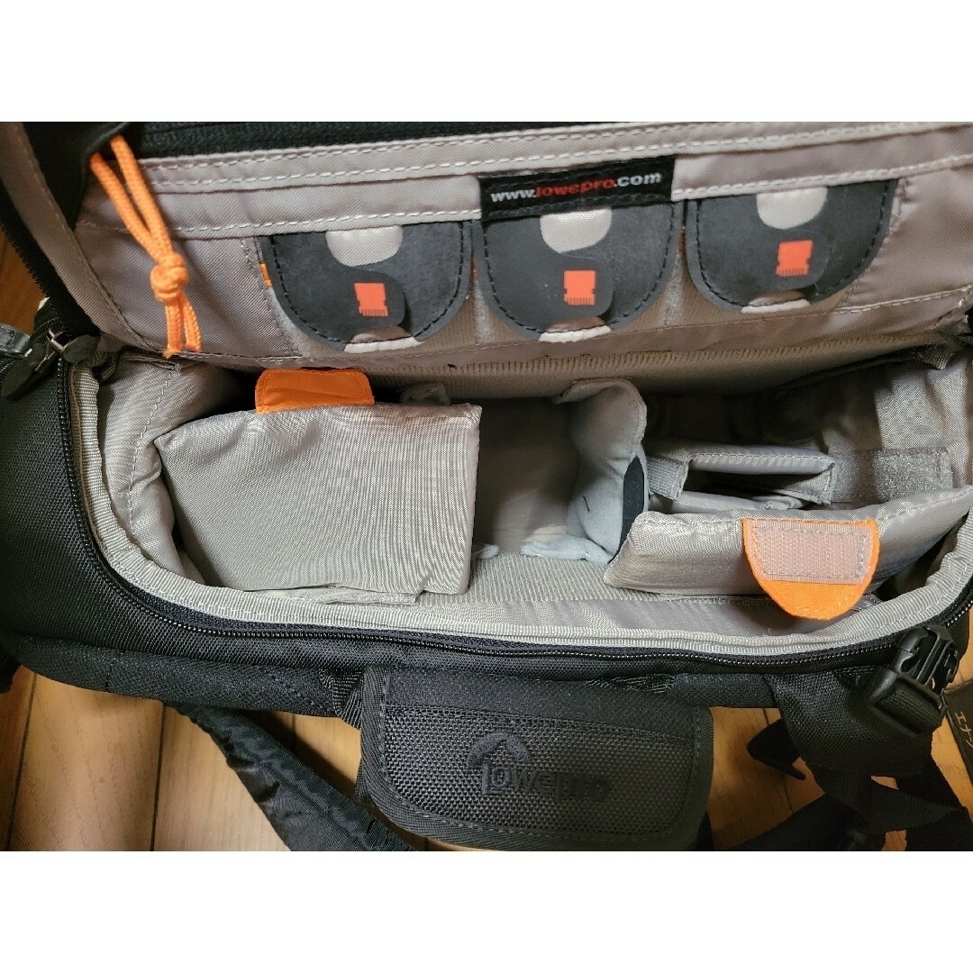 Lowepro Classified Sling 180 AW　バッグカメラ