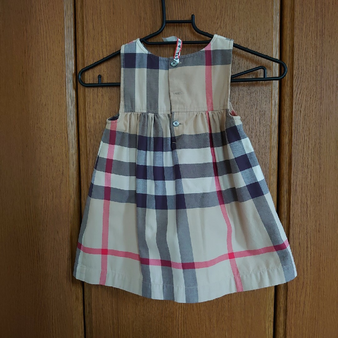 BURBERRY(バーバリー)のワンピース キッズ/ベビー/マタニティのキッズ服女の子用(90cm~)(ワンピース)の商品写真