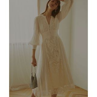 アメリヴィンテージ(Ameri VINTAGE)のばいちゃん様専用MEDI EMBROYDERY TULLE LACE DRESS(ロングワンピース/マキシワンピース)