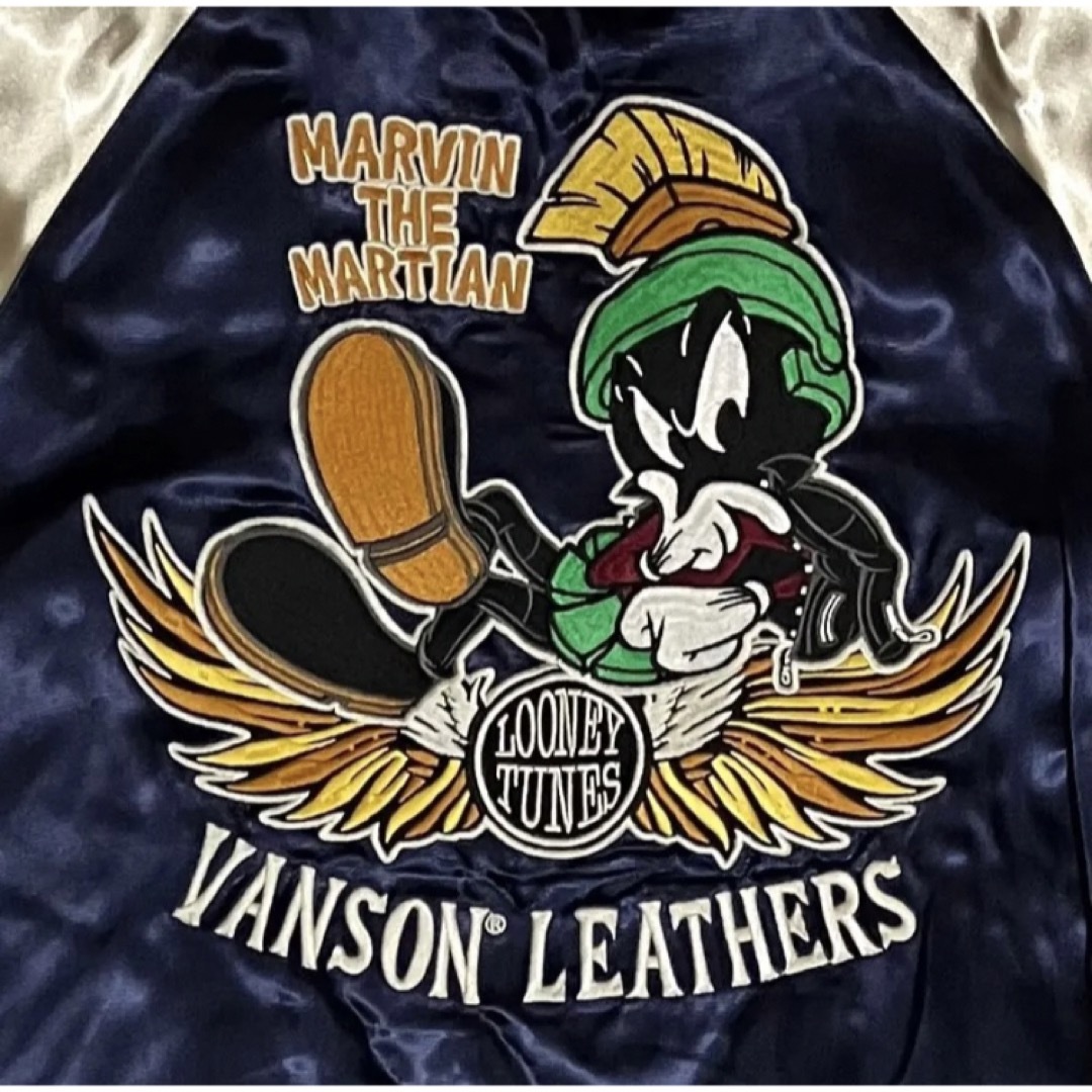 VANSON(バンソン)のVANSON×Looney Tunes　スカジャン　2WAY　ベロア　レーヨン メンズのジャケット/アウター(スカジャン)の商品写真