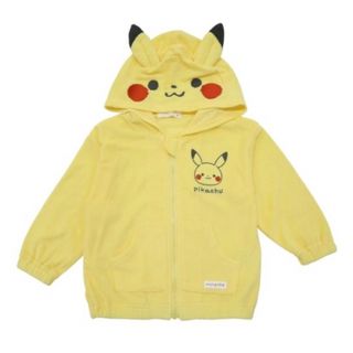 ポケモン(ポケモン)の【新品】モンポケ　なりきりパーカー　長袖　ピカチュウ 90cm(ジャケット/上着)