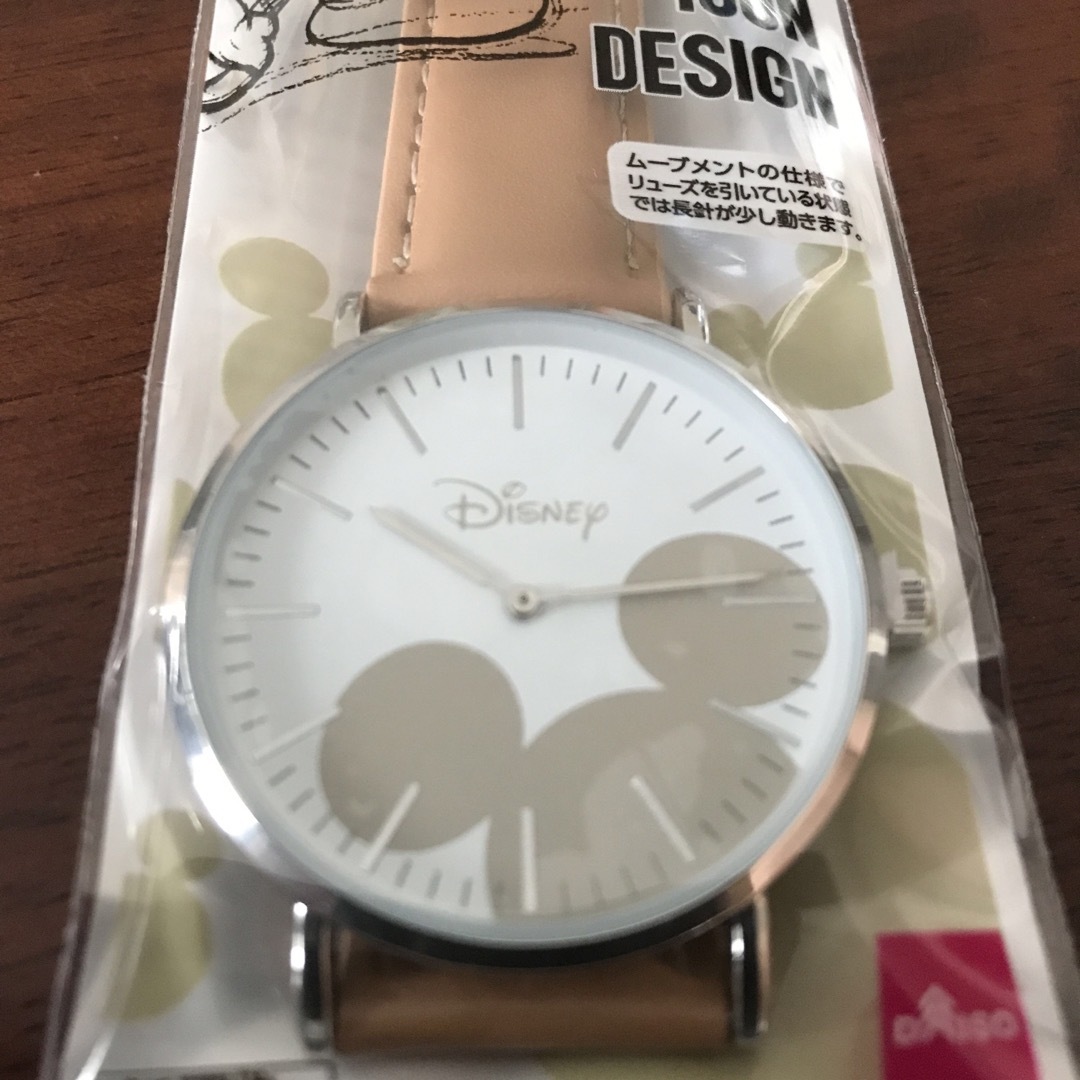 DAISO(ダイソー)のミッキー腕時計　ダイソー レディースのファッション小物(腕時計)の商品写真