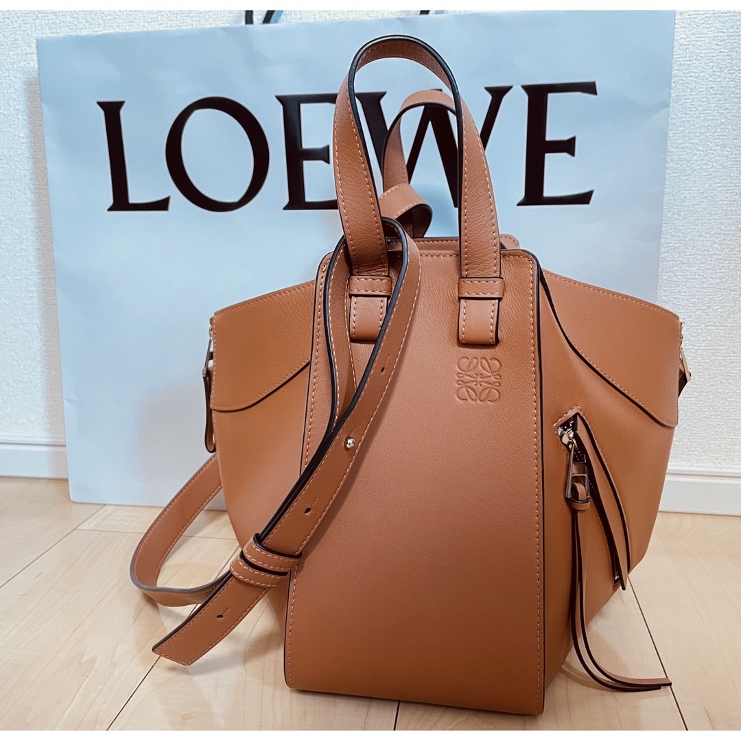 LOEWE ハンモックスモールバッグレディース