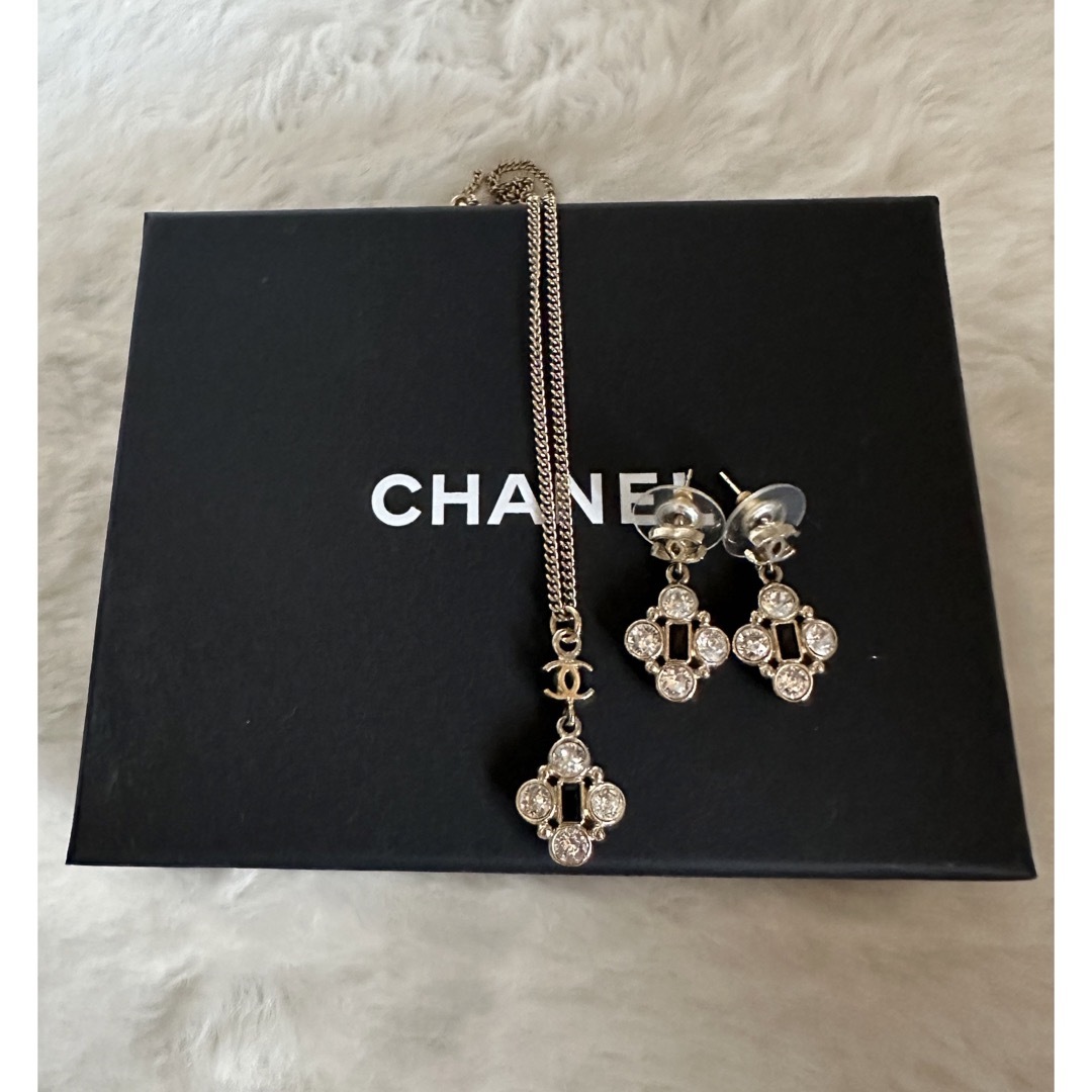 美品　CHANEL ネックレス&ピアスセット