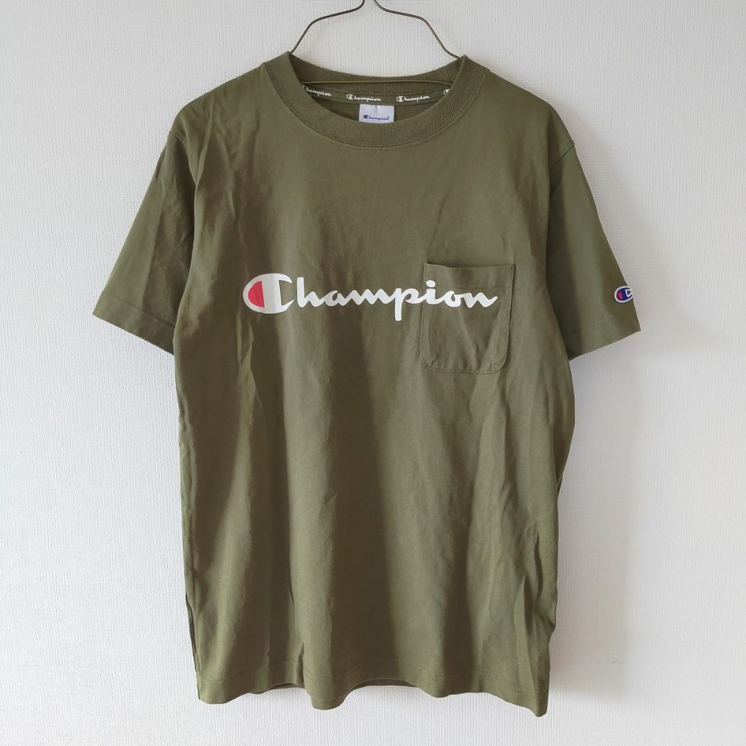 Champion(チャンピオン)のchampion チャンピオン ロゴ Tシャツ 胸ポケット カーキ レディースのトップス(Tシャツ(半袖/袖なし))の商品写真