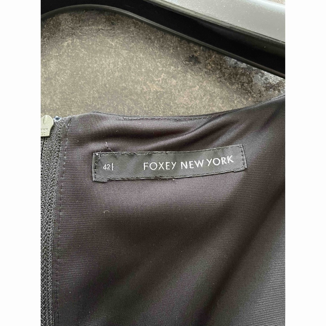 FOXEY NEW YORK(フォクシーニューヨーク)のフォクシーニューヨーク　ワンピース42 レディースのワンピース(ひざ丈ワンピース)の商品写真