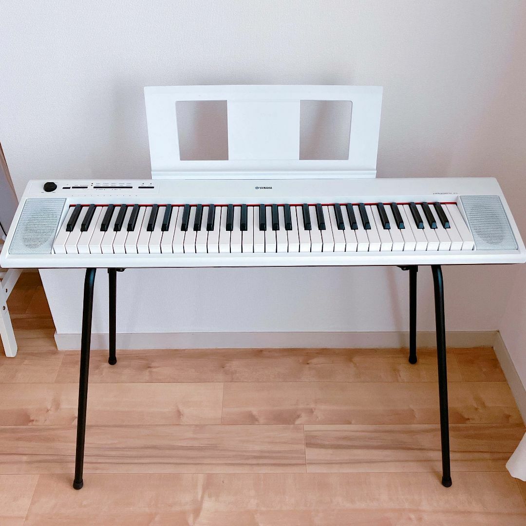 【動作確認済み】YAMAHA キーボード ピアジェーロ NP-12WH ホワイト 楽器の鍵盤楽器(キーボード/シンセサイザー)の商品写真