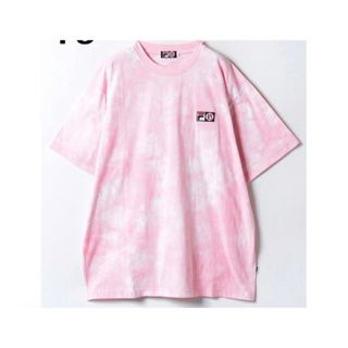 フィラ(FILA)の FILA×BE:FIRST ロゴ刺繍ワッペン Tシャツタグ付き 半袖　ピンク(Tシャツ/カットソー(半袖/袖なし))