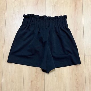 ドットアンドストライプスチャイルドウーマン(Dot&Stripes CHILDWOMAN)のハーフパンツ　ハイウエスト　フリル(ショートパンツ)