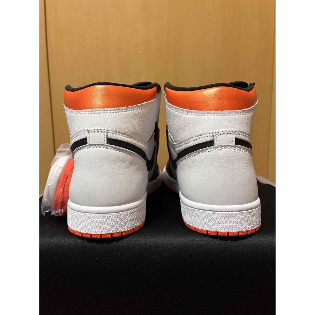 Nike Jordan 1 RetroHigh OG ElectroOrange