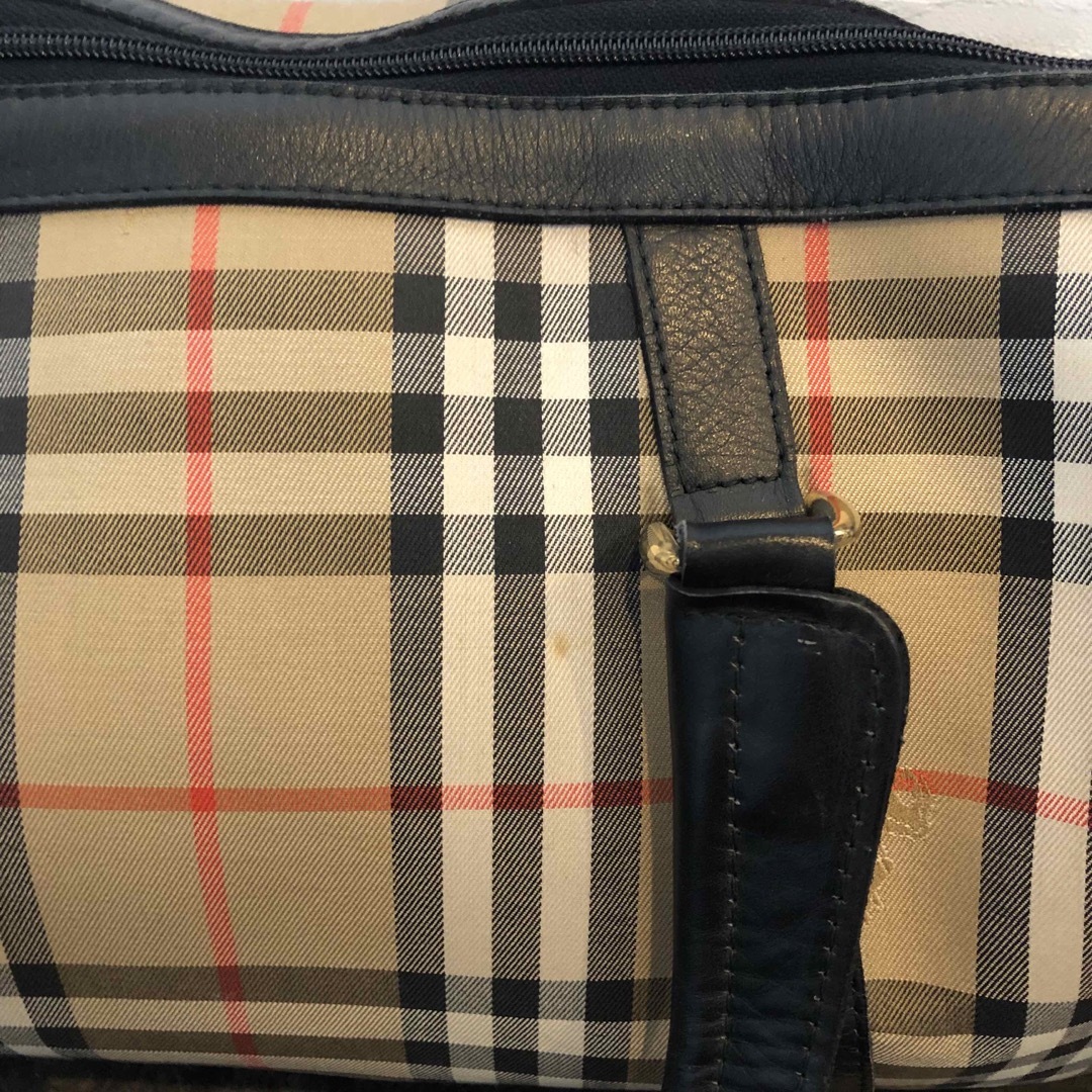 BURBERRY(バーバリー)の美品　バーバリー　ボストンバッグ　BURBERRY 旅行鞄 レディースのバッグ(ボストンバッグ)の商品写真