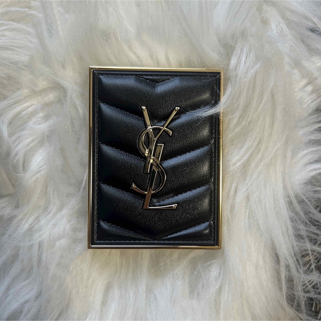 返金保証付 YSL イヴサンローラン クチュール ミニ クラッチ