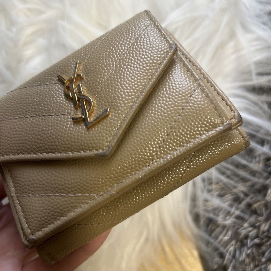 Yves Saint Laurent   イヴサンローラン ミニ財布 ベージュの通販 by