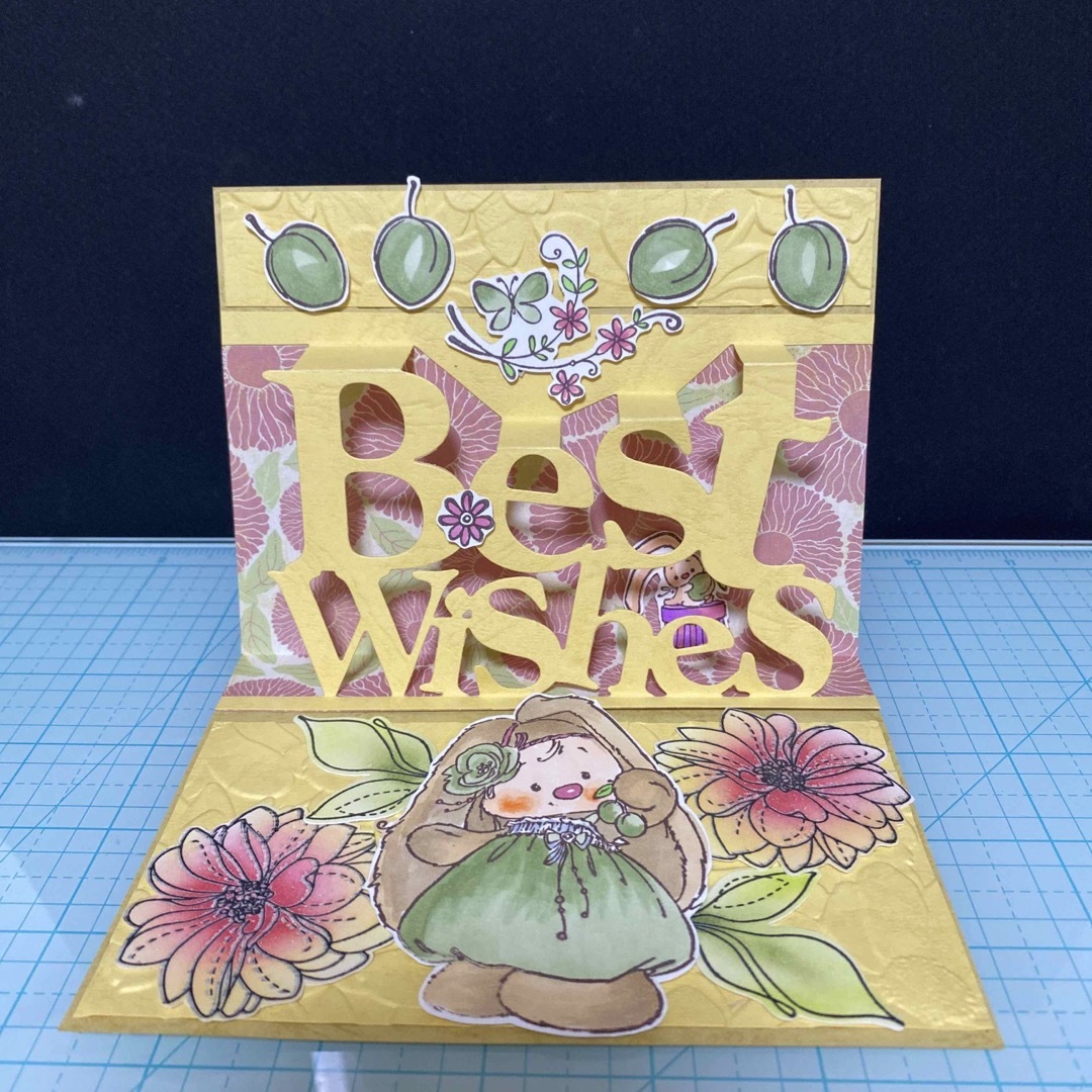 ハンドメイド　バースデーカード、Best Wishes カード④ ハンドメイドの文具/ステーショナリー(カード/レター/ラッピング)の商品写真
