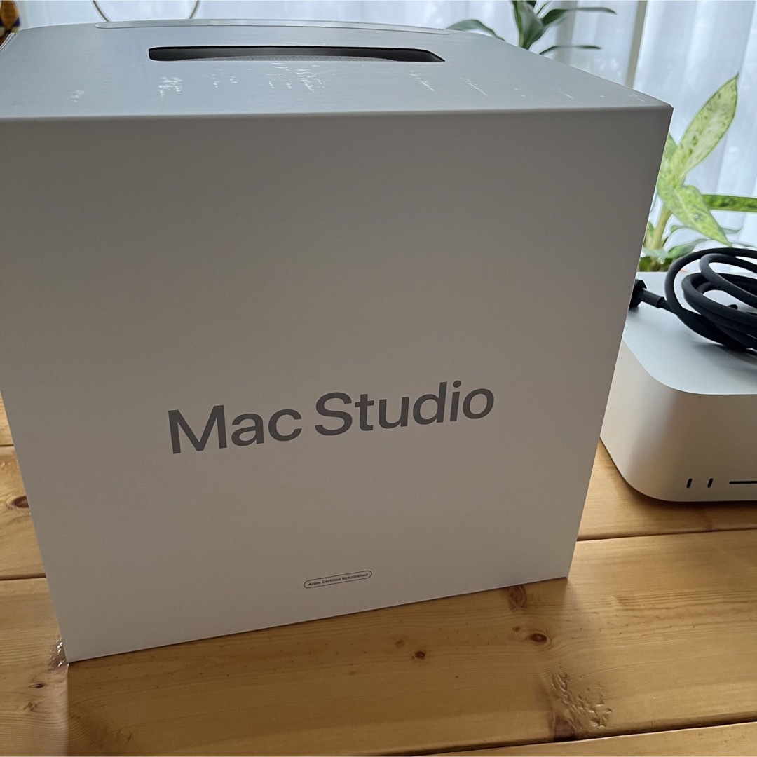 Apple Mac Studio M1MAX 64GB 32GPU 1TB