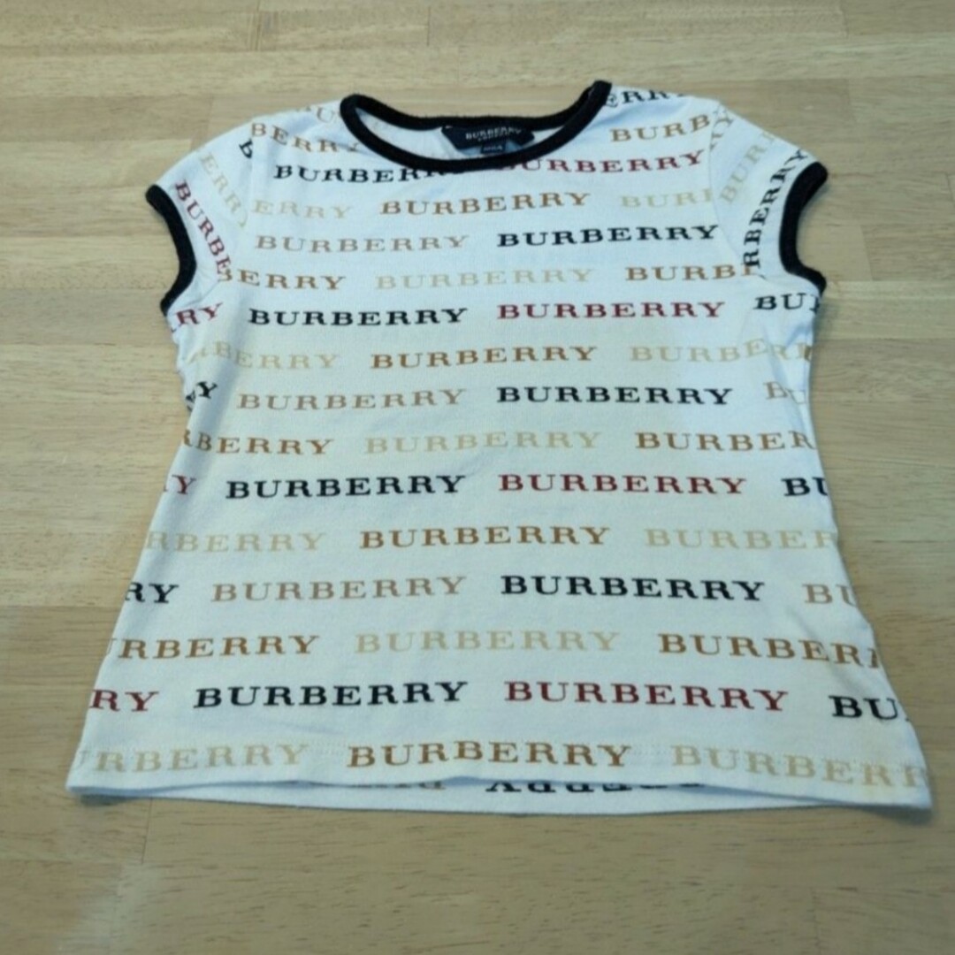 BURBERRY(バーバリー)の100cm BURBERRY 総ロゴTシャツ バーバリー トップス 子供服 キッズ/ベビー/マタニティのキッズ服女の子用(90cm~)(Tシャツ/カットソー)の商品写真