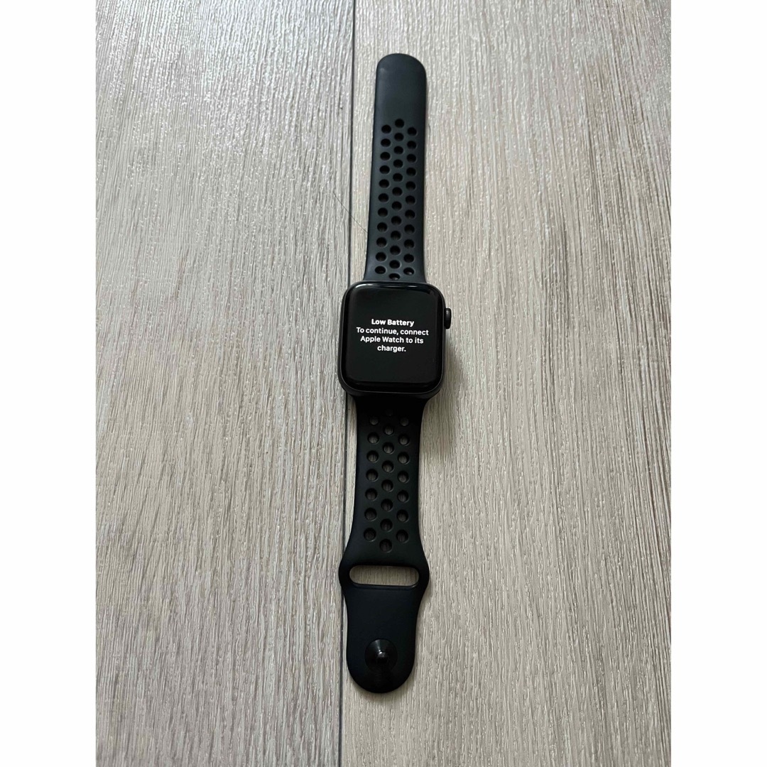 Apple Watch Series 4 Nike+ グレイアルミニウム アンス