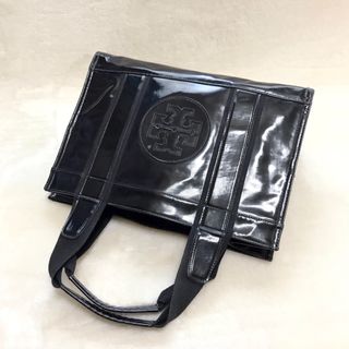 Tory Burch - Tory Burch トートバッグ PVC エナメル ブラック ロゴ