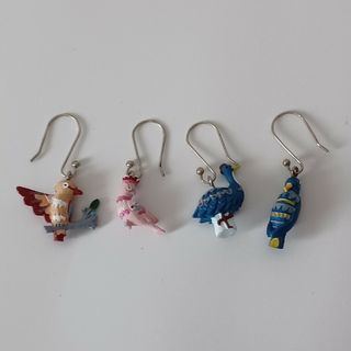 オーストラリア　鳥　ピアス　4種(ピアス)
