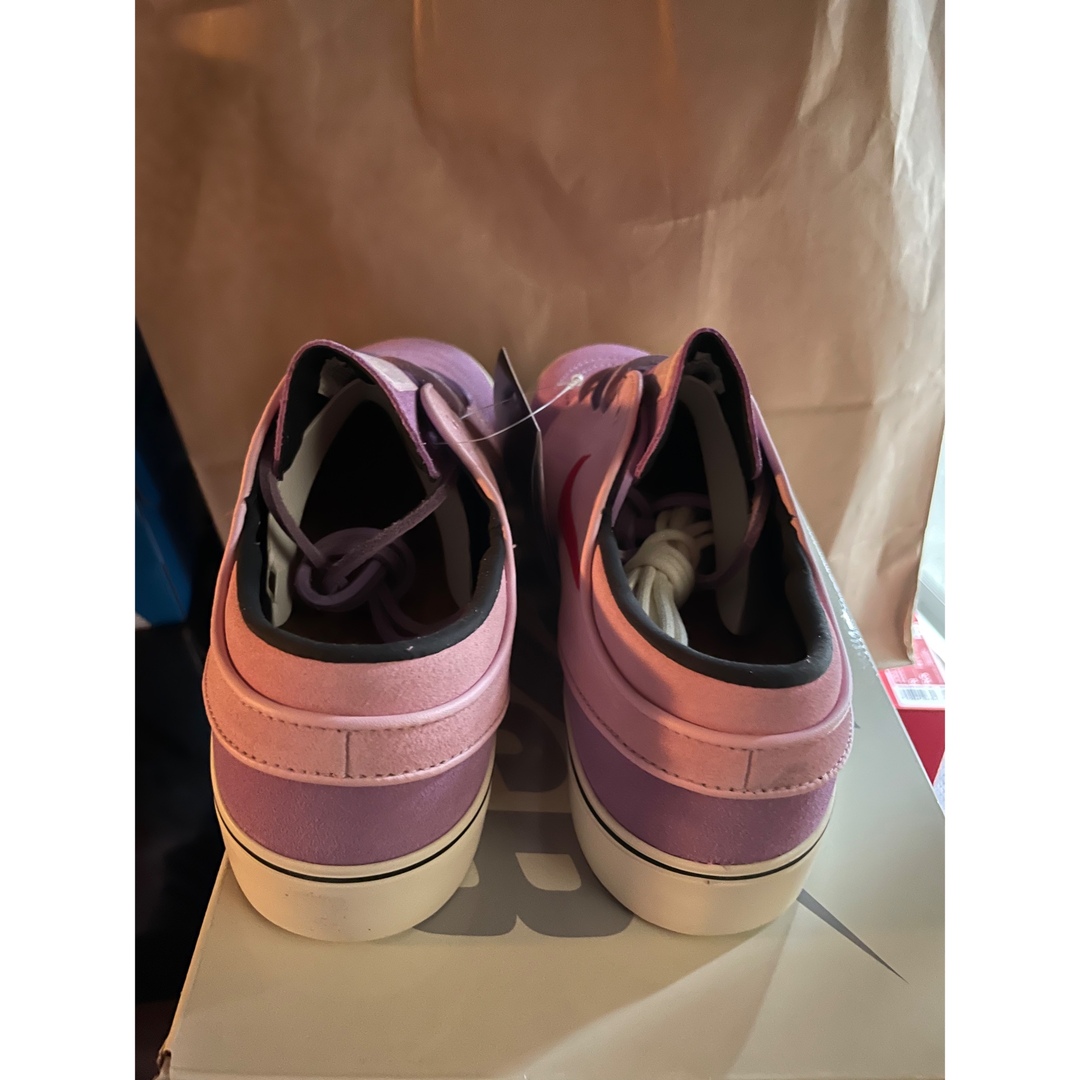 ナイキ　SB ZOOM JANOSKI OG pink 27,5 メンズの靴/シューズ(スニーカー)の商品写真