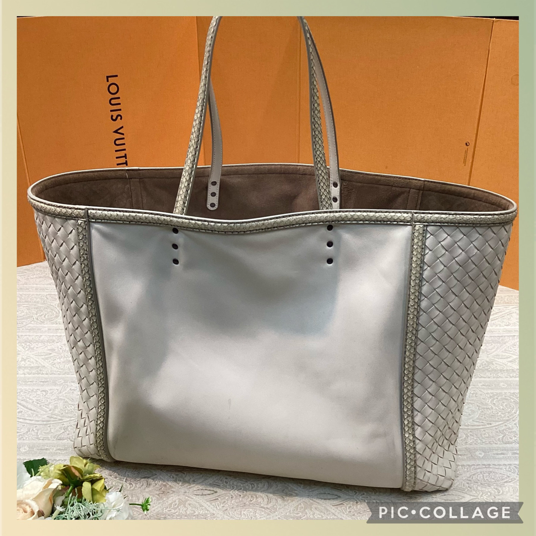 ????　BOTTEGA VENETA  ボッテガヴェネタ　トートバッグ　ベージュ