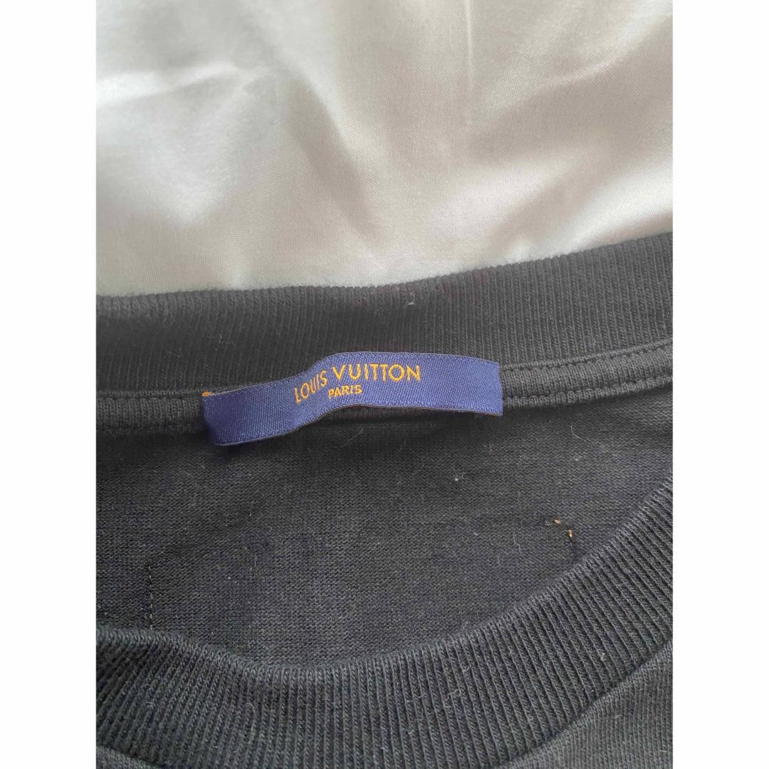 LOUIS VUITTON(ルイヴィトン)のルイ・ヴィトン　メンズTシャツ　サイズM メンズのトップス(Tシャツ/カットソー(半袖/袖なし))の商品写真