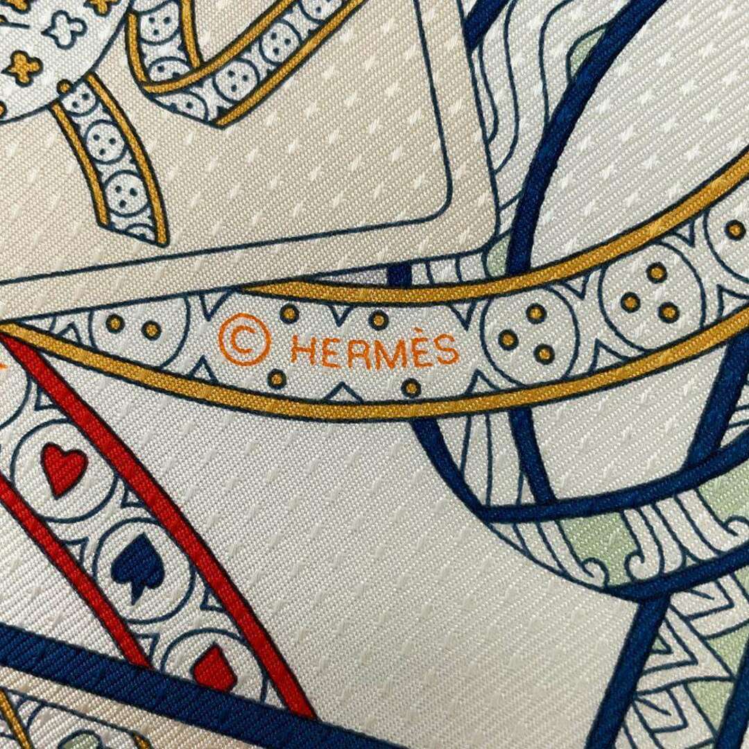 エルメス スカーフ カレ70 ピケ ハートのクイーン Dame de Coeur HERMES シルクスカーフ 2022秋冬