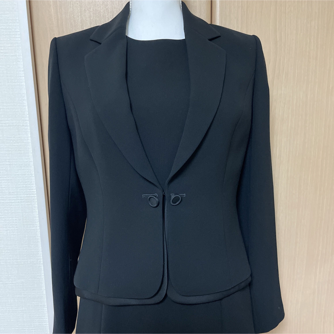 東京ソワール FIGAROCLUB 礼服喪服11号 ブラックフォーマル、11号