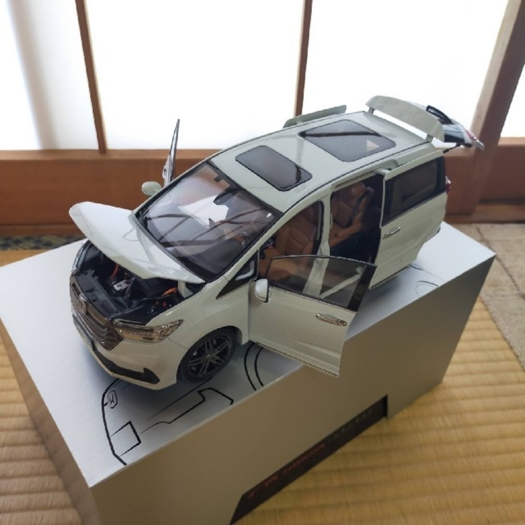 1/18 ホンダ・オデッセイ ミニカー 1/18 ホンダ・オデッセイ ミニカー