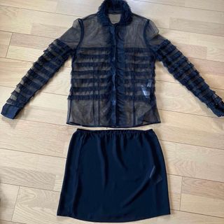 レッドヴァレンティノ(RED VALENTINO)のレッドヴァレンティノ　スパ　レース　長袖トップス　ブラウス　スカート  2点(シャツ/ブラウス(長袖/七分))