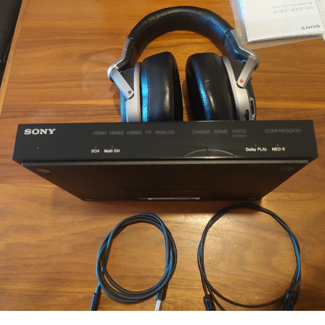 SONY(ソニー)のSONY ヘッドホン MDR-HW700DS スマホ/家電/カメラのオーディオ機器(ヘッドフォン/イヤフォン)の商品写真