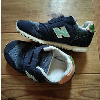 ニューバランス(New Balance)のニューバランスnew balance373　キッズスニーカー　ネイビー(スニーカー)