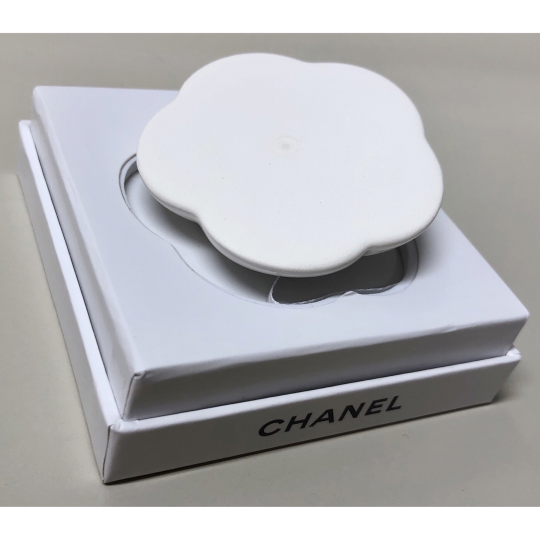 CHANEL(シャネル)のノベルティ品★CHANEL★カメリア型 ペーパーウエイト レディースのファッション小物(その他)の商品写真