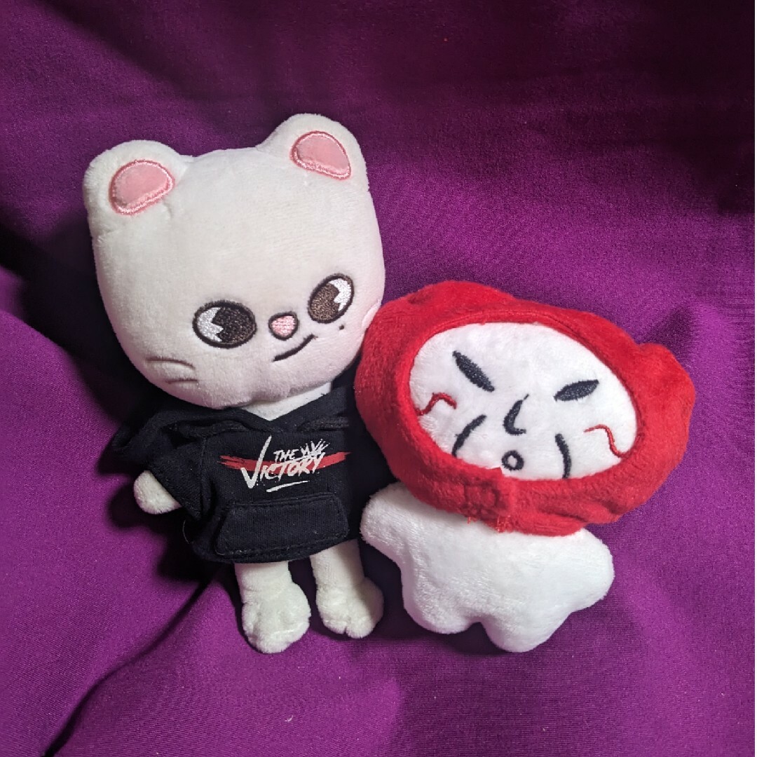 ★stray kids リノ ジュルミ 10cm ぬいぐるみ★LeeKnow StrayKids SKZOO 10CM PLUSH ぬいぐるみ リノ