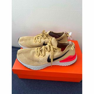 ナイキNIKE エピック リアクト フライニット 2 28センチ NIKE エピック リアクト フライニット 2 26.0cm