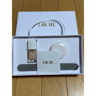 クリスチャンディオール(Christian Dior)のDIOR ネイルケアセット　ノベルティ　プラチナ会員限定(ネイルトップコート/ベースコート)