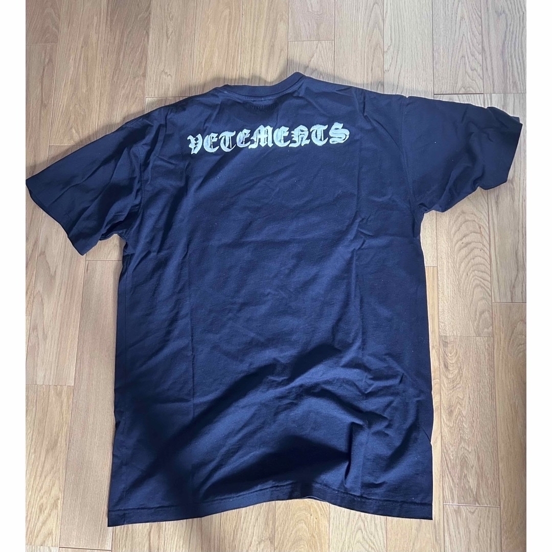 美品　VETEMENTS Oversized Anarchy Tシャツ