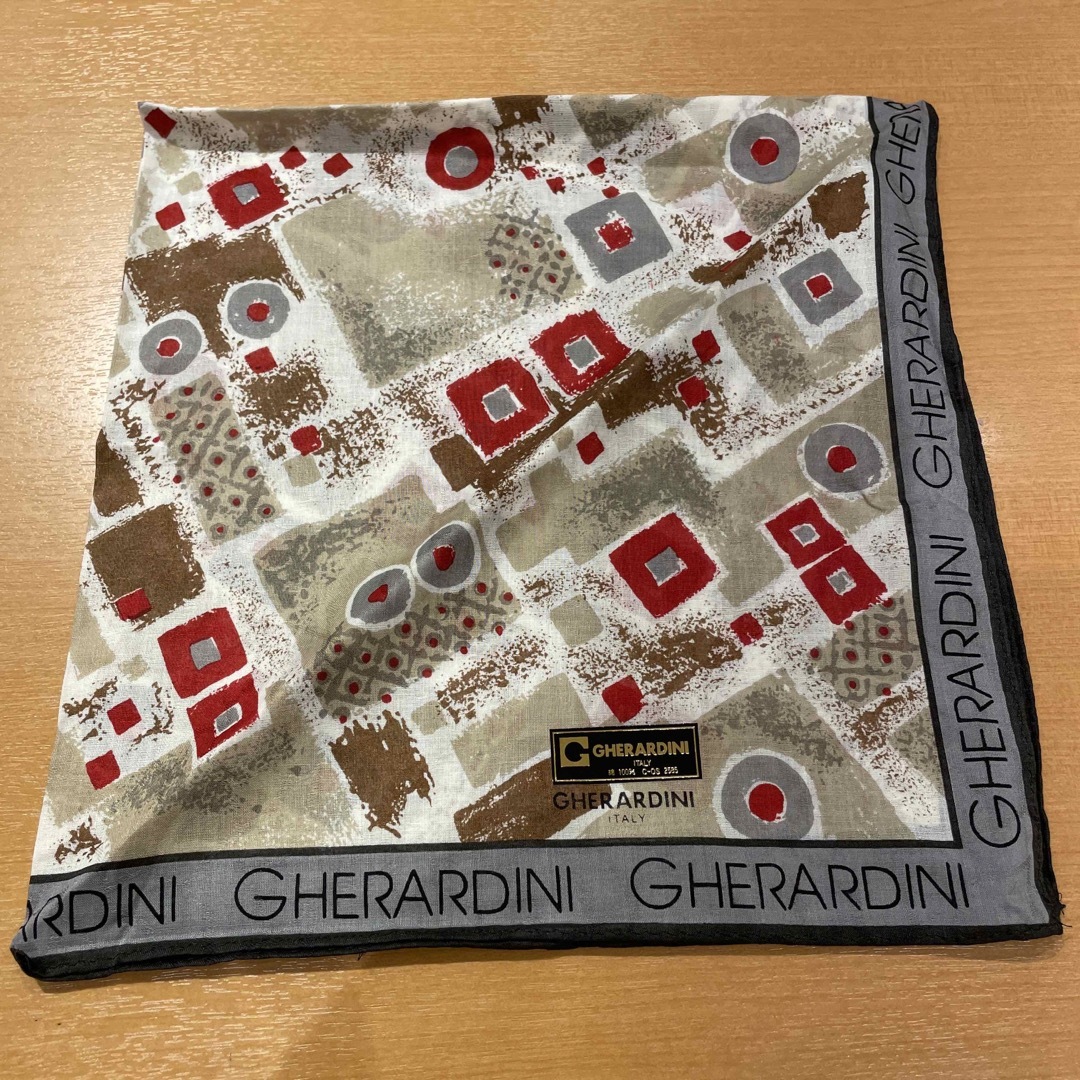 GHERARDINI(ゲラルディーニ)のゲラルディーニハンカチグレー レディースのファッション小物(ハンカチ)の商品写真