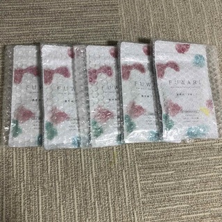 FUWARI 濃密純プラセンタ5袋(その他)