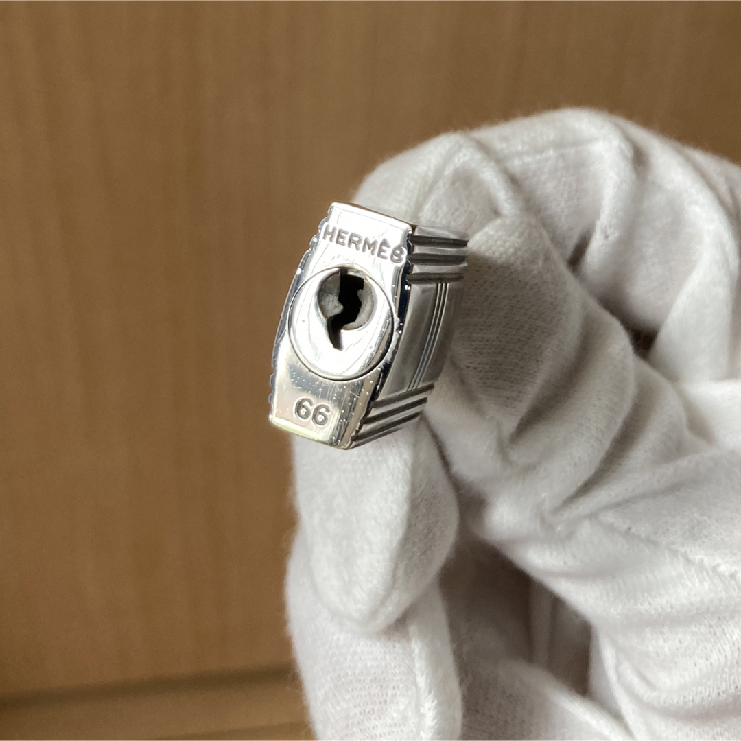美品〜極美品】HERMES エルメス カデナ パドロック シルバー 66番 美品〜極美品】HERMES エルメス カデナ パドロック シルバー 66番