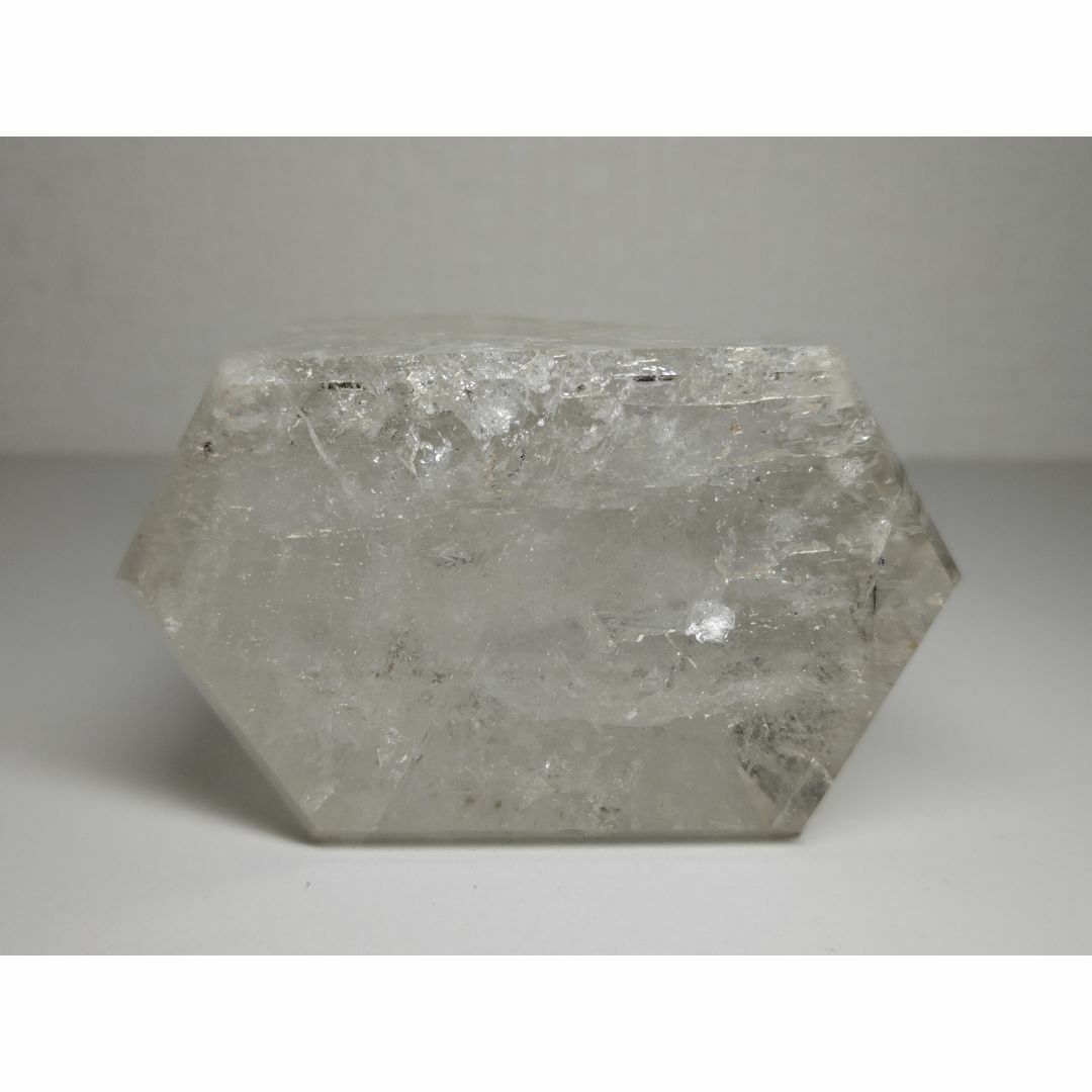 水晶 1.1kg クォーツ 原石 鑑賞石 自然石 誕生石 宝石 鉱物 鉱石 水石-