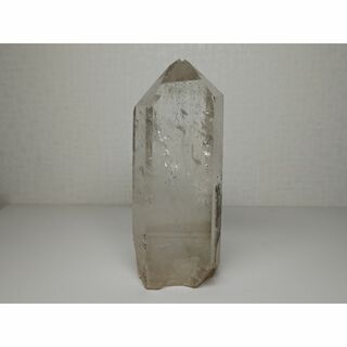 水晶 549g クォーツ 原石 鑑賞石 自然石 誕生石 宝石 鉱物 鉱石 水石-