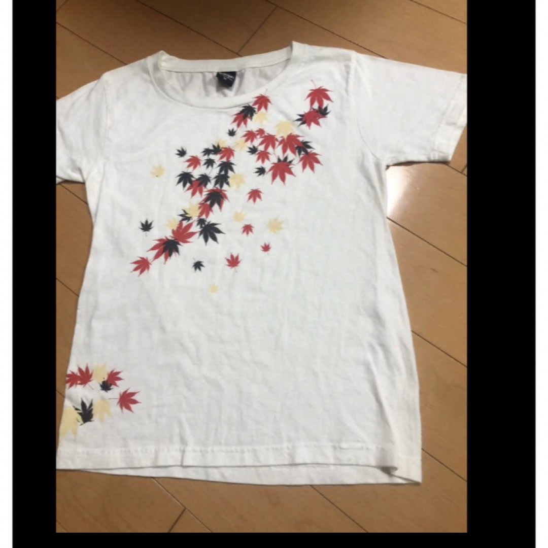 Design Tshirts Store graniph(グラニフ)のグラニフレッドモミジT メンズのトップス(Tシャツ/カットソー(半袖/袖なし))の商品写真