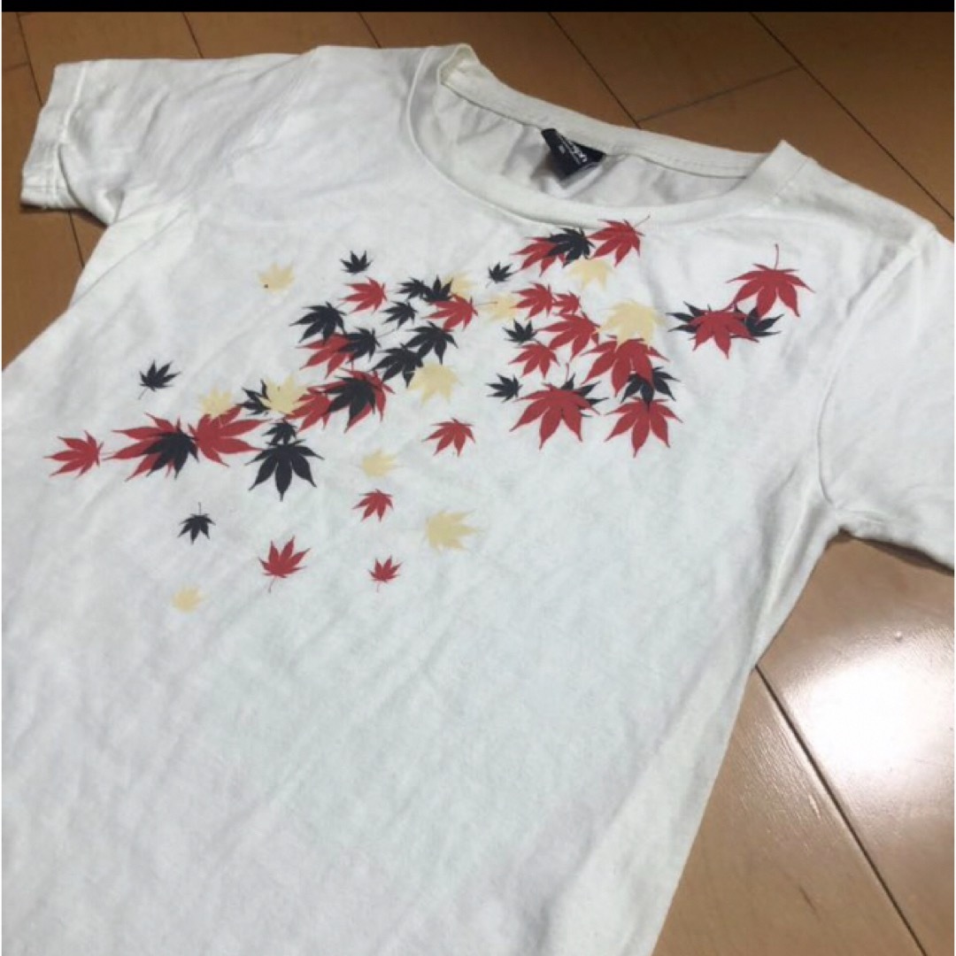 Design Tshirts Store graniph(グラニフ)のグラニフレッドモミジT メンズのトップス(Tシャツ/カットソー(半袖/袖なし))の商品写真